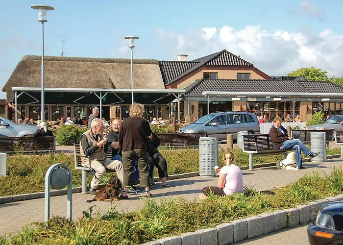 Three-Bedroom Holiday Home In Blavand