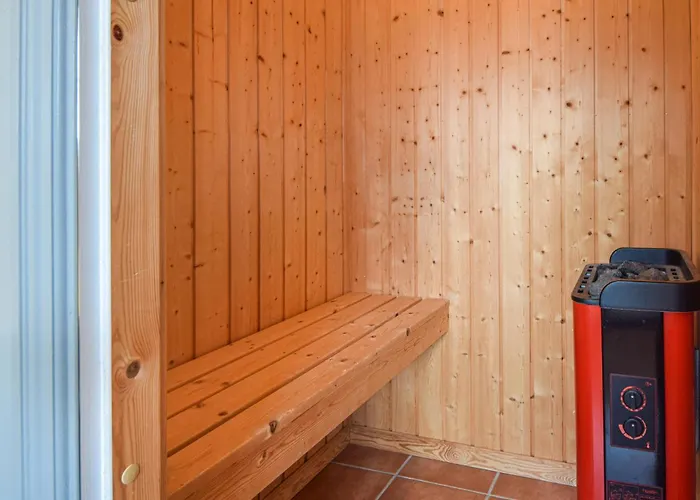 Schönes Haus In Blåvand Mit Sauna