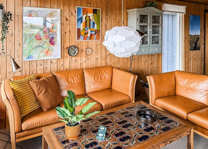 Three-Bedroom Holiday Home In Blavand